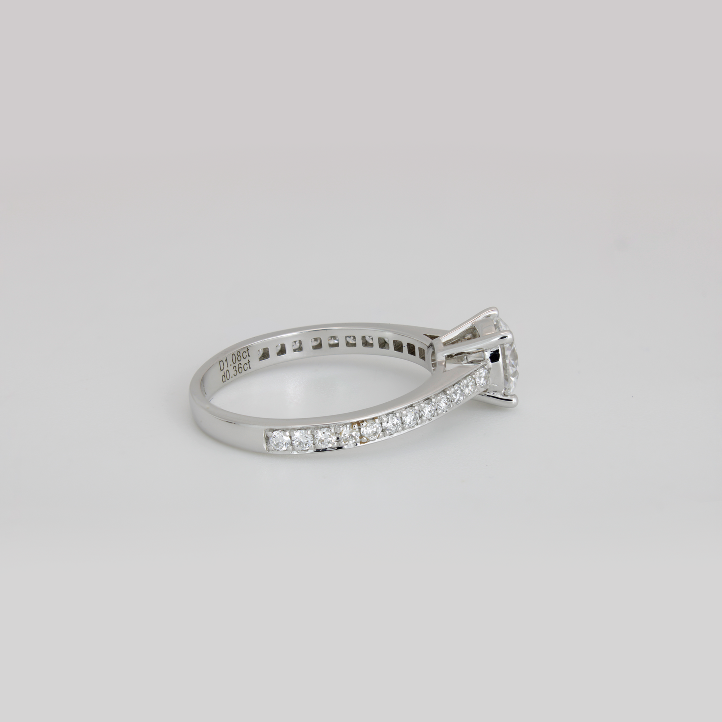 Hera | 1ct